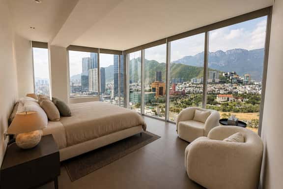 * Luxury Suite + Pool & Gym in San Pedro Garza * - Image 1